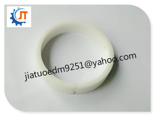 335014040  Ceramic  ring   lower  head