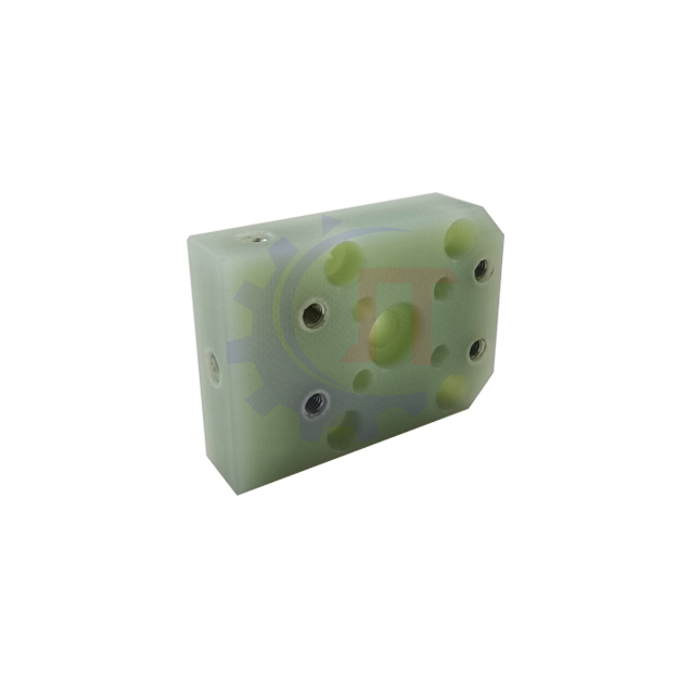 A290-8119-X764 ISOLATOR PLATE 